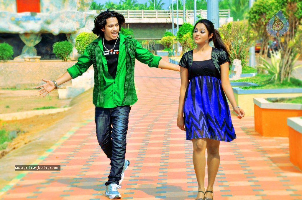 Manasa Thullipadake Movie New Stills n Walls - 32 / 38 photos