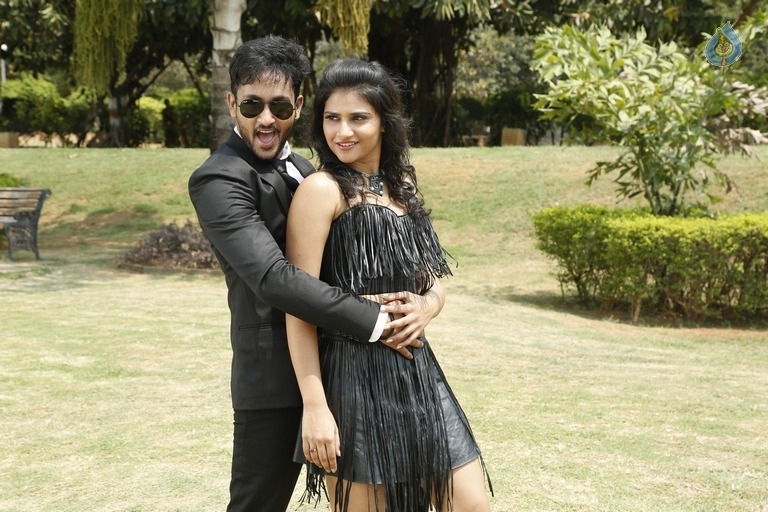 Manasainodu Movie Stills - 3 / 15 photos