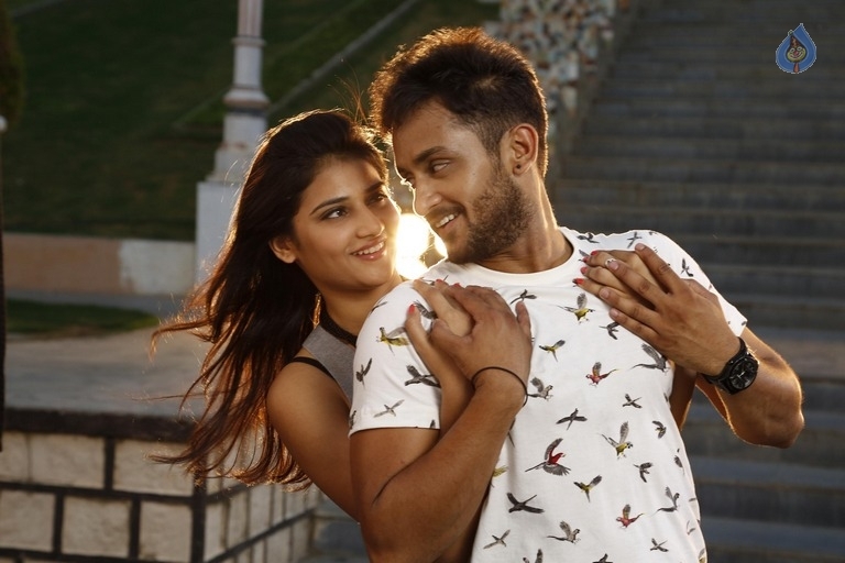 Manasainodu Movie Stills - 6 / 15 photos