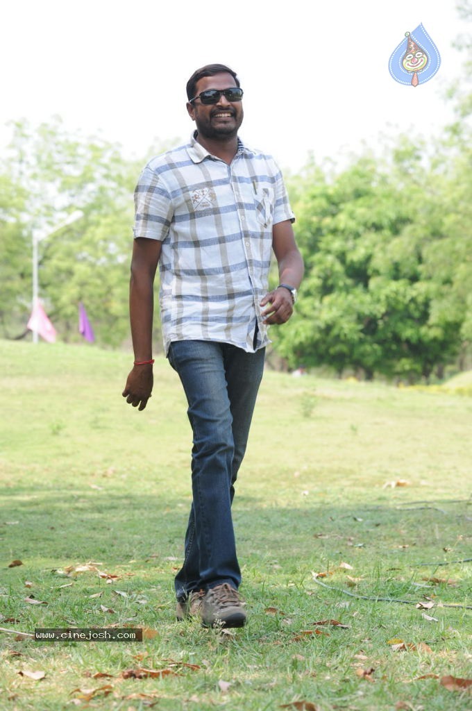 Manasunu Maaya Seyake Movie Stills - 19 / 30 photos
