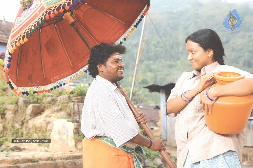 Mannaru Tamil Movie Stills - 2 / 33 photos