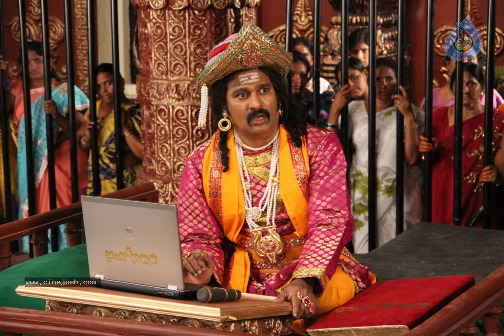 Manushulatho Jagratha New Stills - 39 / 51 photos