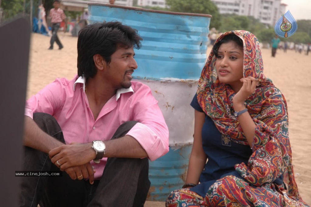 Marina Movie Stills - 24 / 87 photos