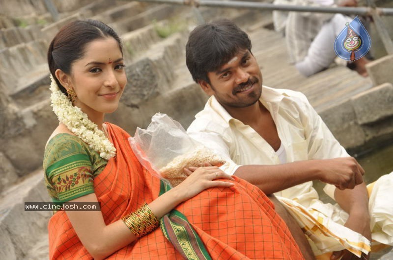 Markandeyan Tamil Movie Stills - 16 / 63 photos