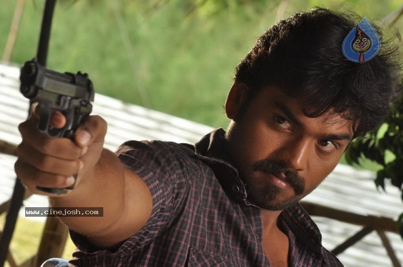 Markandeyan Tamil Movie Stills - 37 / 63 photos