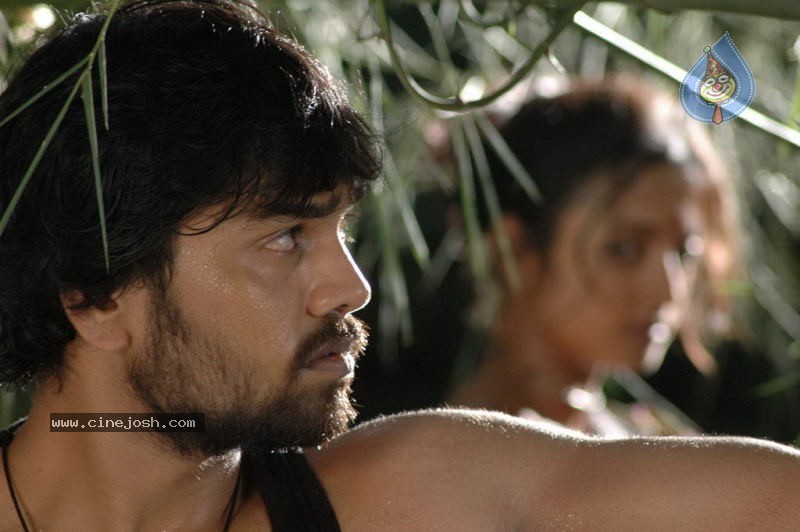 Markandeyan Tamil Movie Stills - 50 / 63 photos