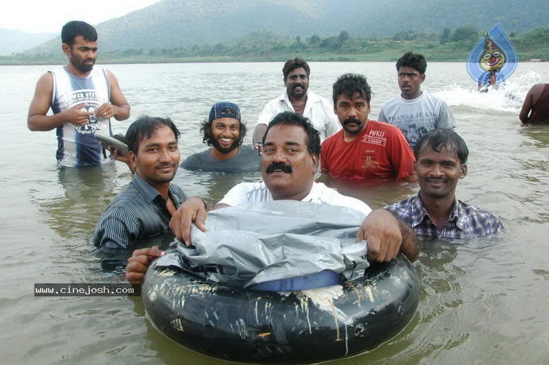 Markandeyan Tamil Movie Stills - 57 / 63 photos