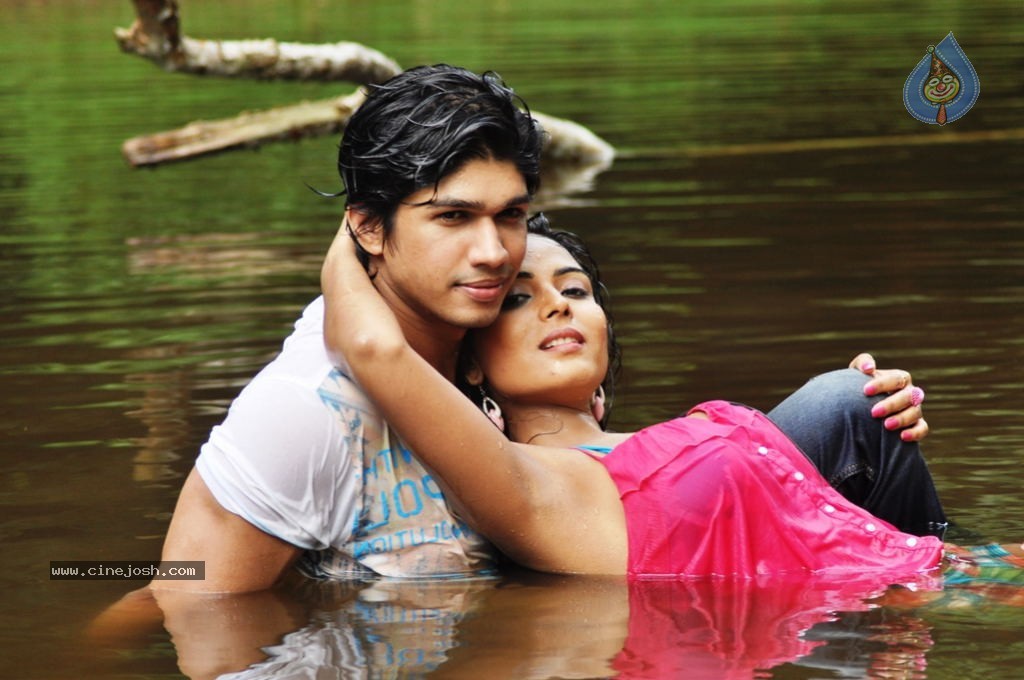 Marumugam Tamil Movie Hot Stills - 34 / 40 photos