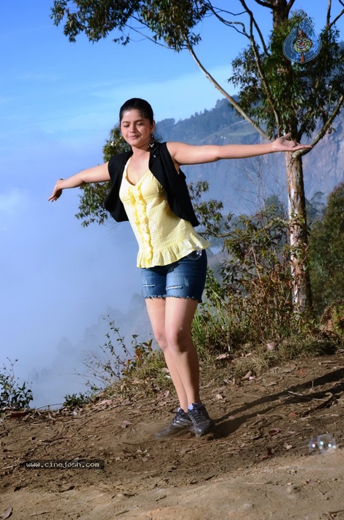 Marumugam Tamil Movie Hot Stills - 29 / 40 photos