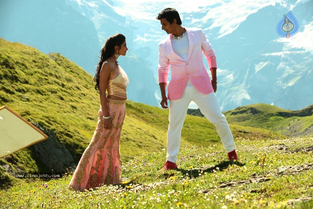 Mask Movie New Stills - 33 / 99 photos