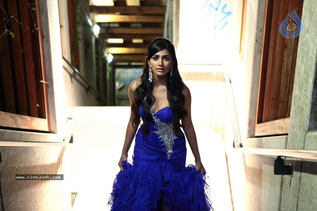 Mask Movie New Stills - 48 / 99 photos
