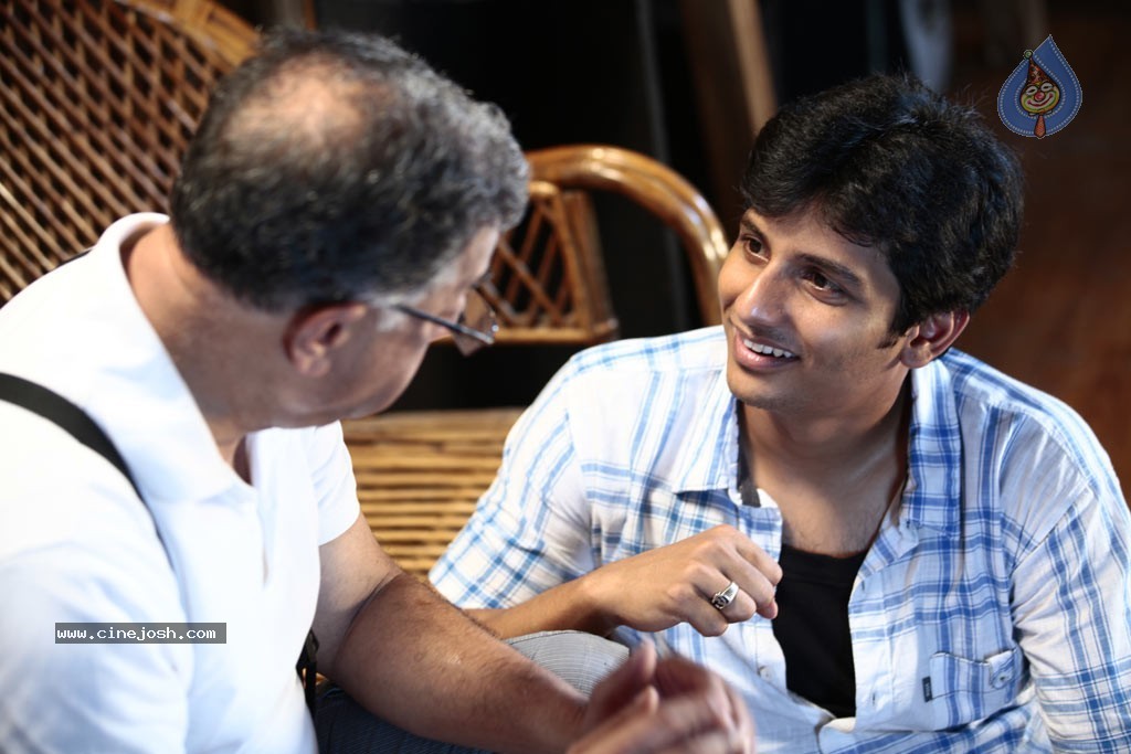 Mask Movie New Stills - 53 / 99 photos
