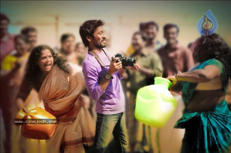 Mayakkam Enna Tamil Movie Stills - 1 / 22 photos