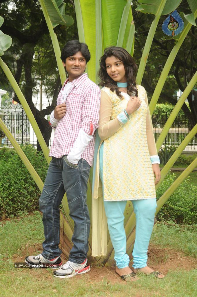 Mazhai Kaalam Tamil Movie New Stills - 56 / 117 photos