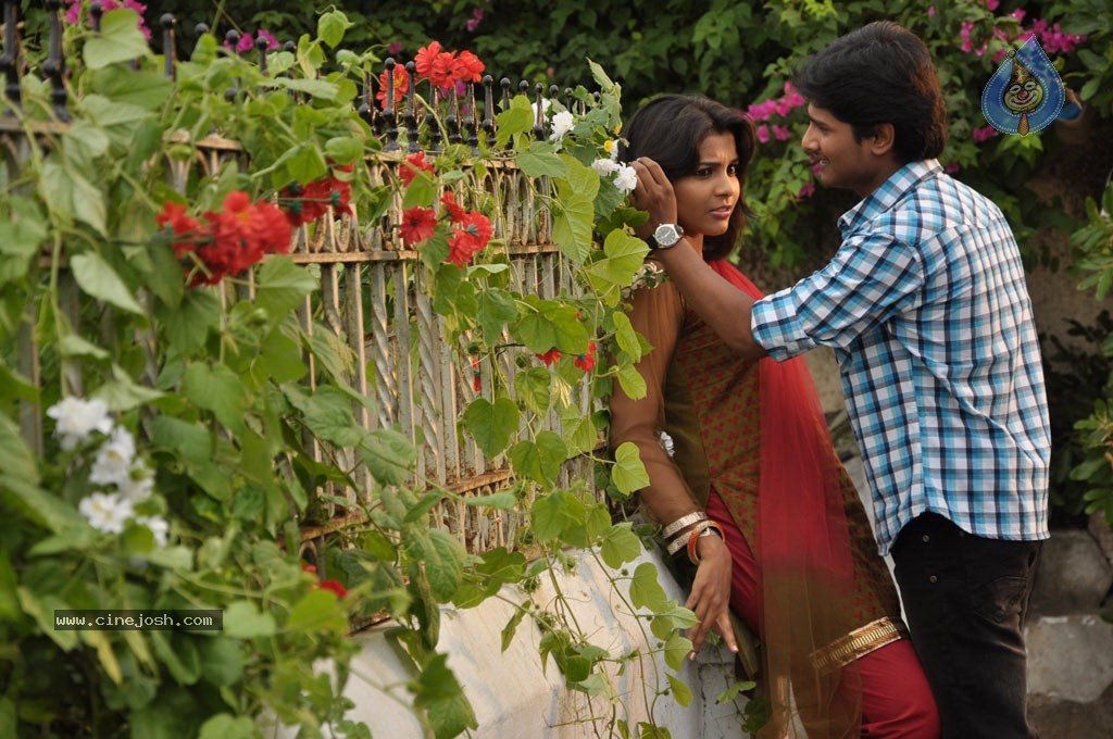 Mazhai Kaalam Tamil Movie New Stills - 70 / 117 photos