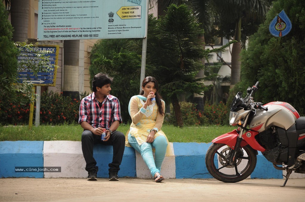 Mazhai Kaalam Tamil Movie New Stills - 72 / 117 photos