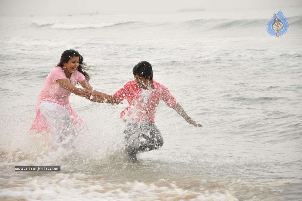 Mazhai kaalam Tamil Movie Stills - 19 / 30 photos