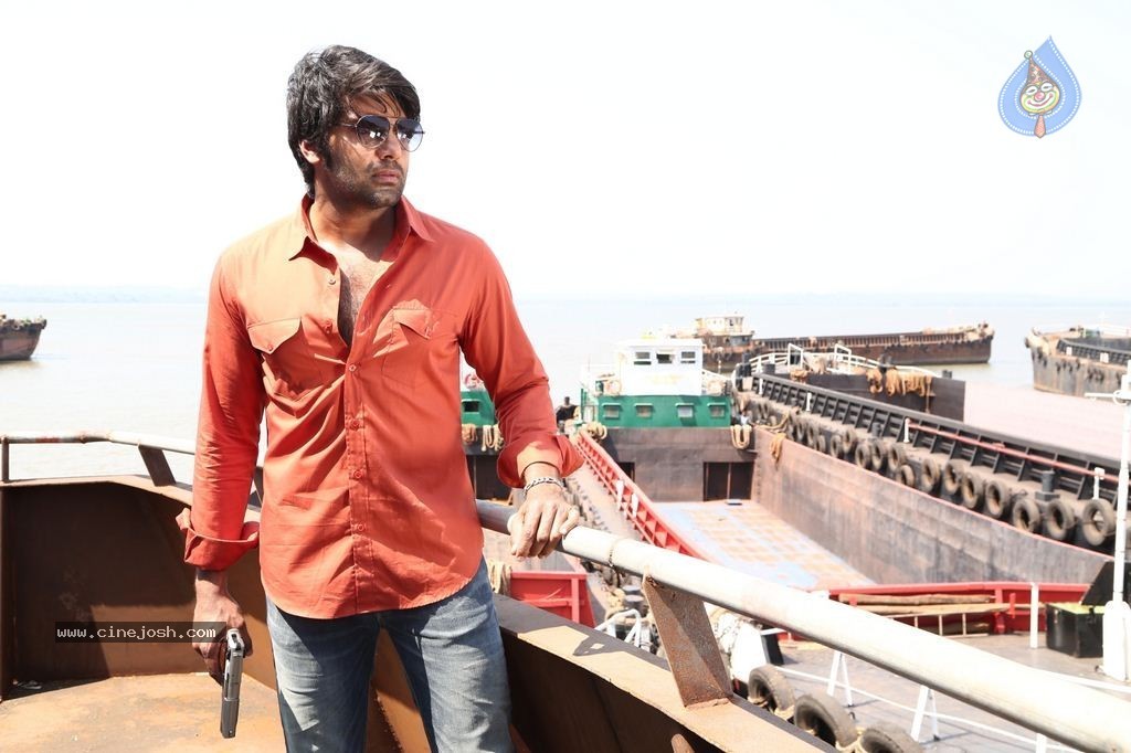 Meagaamann Tamil Movie New Stills - 1 / 14 photos
