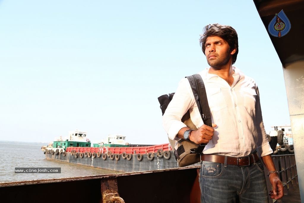 Meagaamann Tamil Movie New Stills - 7 / 14 photos