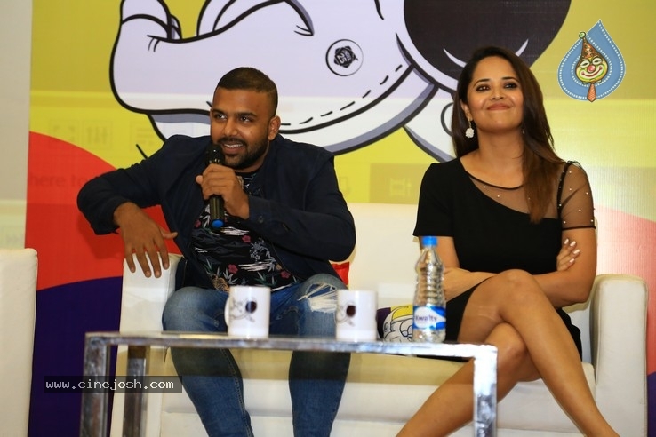 Meeku Mathrame Cheptha  Team at CMR College - 25 / 29 photos