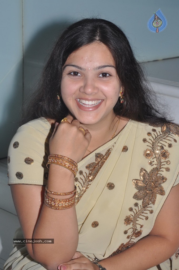 Meeravudan Krishna Tamil Movie Stills - 23 / 83 photos