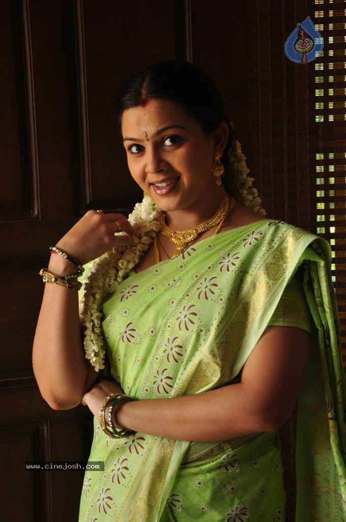 Meeravudan Krishna Tamil Movie Stills - 47 / 83 photos