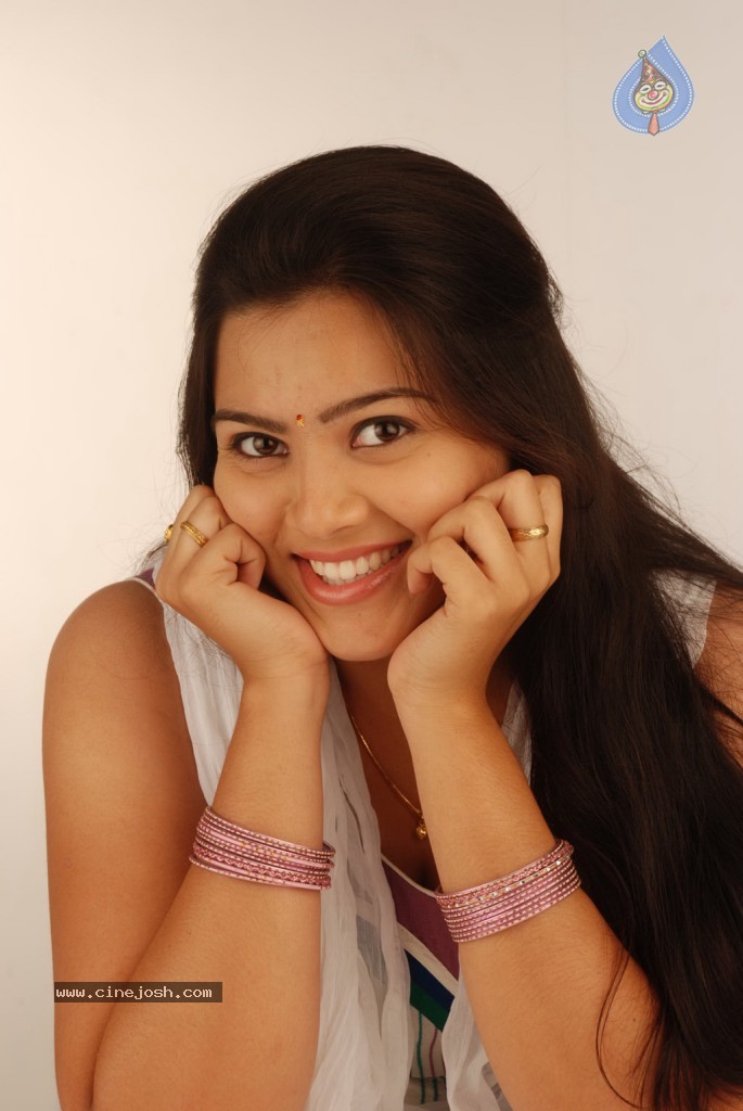 Meeravudan Krishna Tamil Movie Stills - 56 / 83 photos