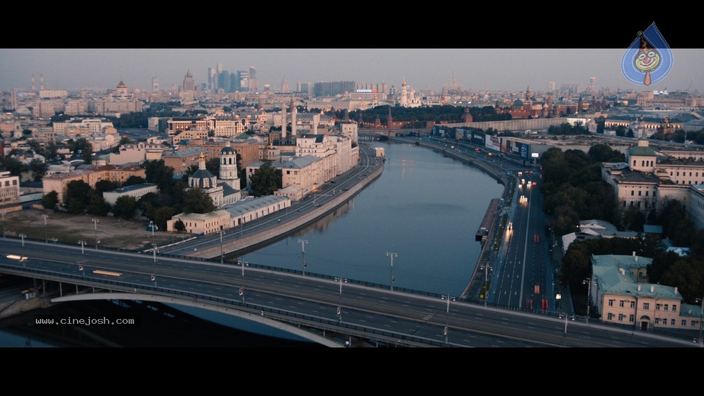 Metro Rail Movie Stills - 2 / 6 photos