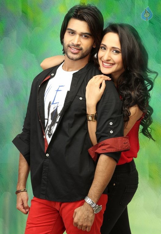 Mirchilanti Kurradu New Photos - 1 / 5 photos