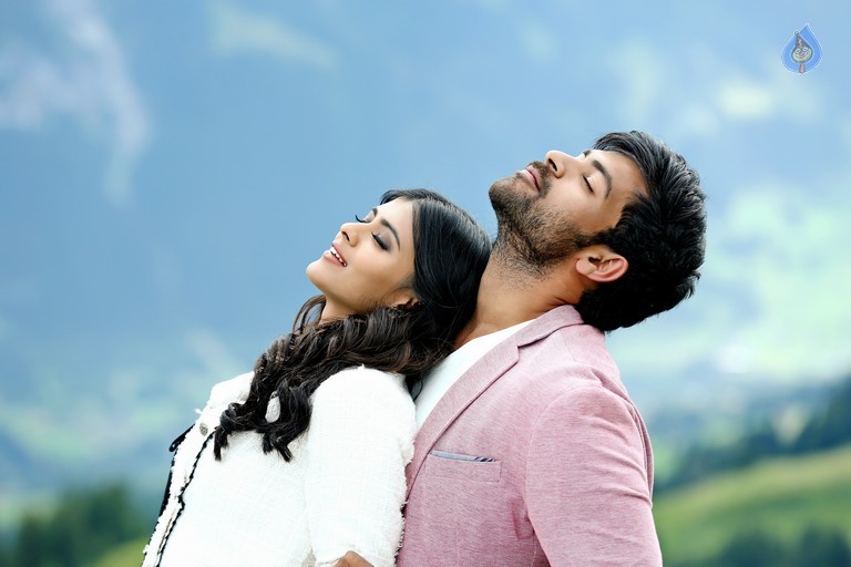 Mister Movie New Photos - 29 / 108 photos