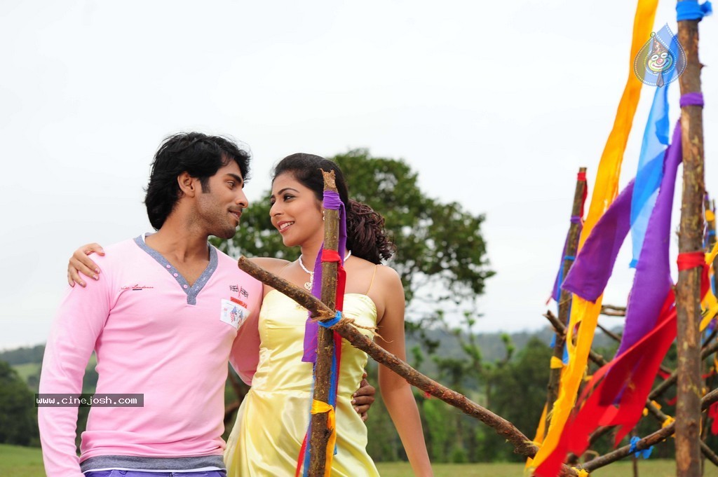 Moda Modala Maatu Chanda Film Stills - 24 / 32 photos