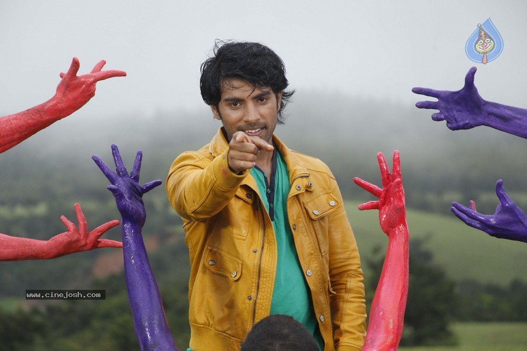Moda Modala Maatu Chanda Film Stills - 27 / 32 photos
