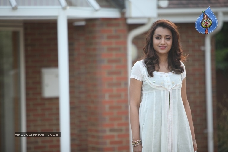 Mohini Movie Stills - 2 / 6 photos
