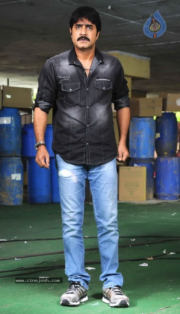 Mondodu Movie Stills n Posters - 12 / 56 photos