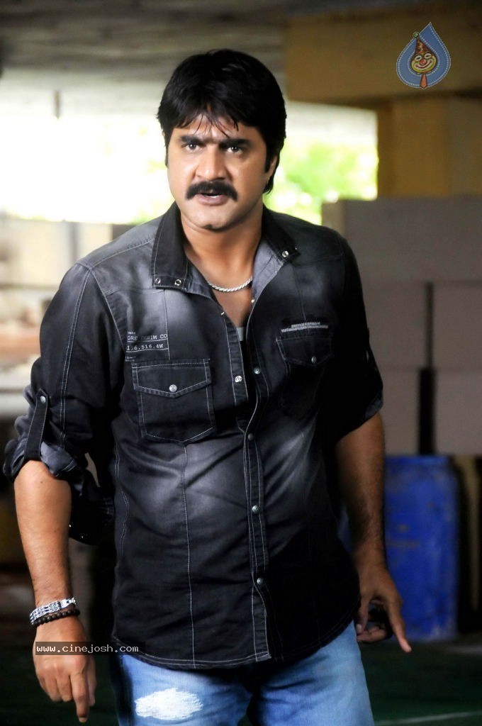 Mondodu Movie Stills n Posters - 20 / 56 photos