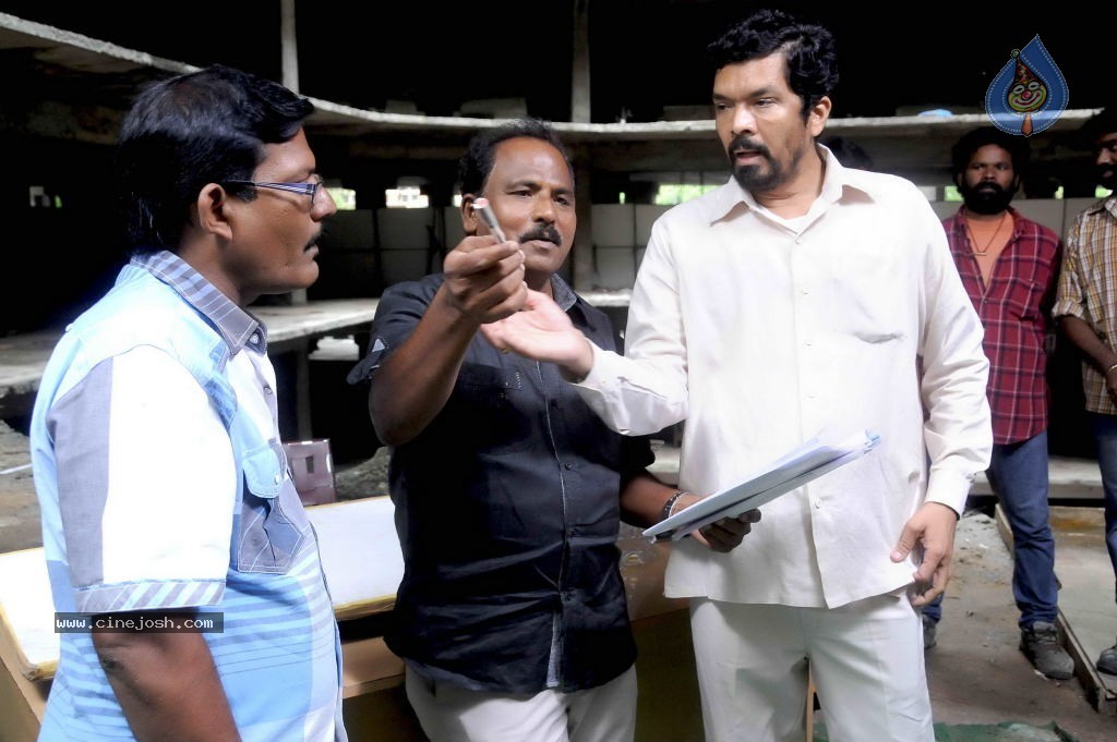 Mondodu Movie Stills n Posters - 47 / 56 photos