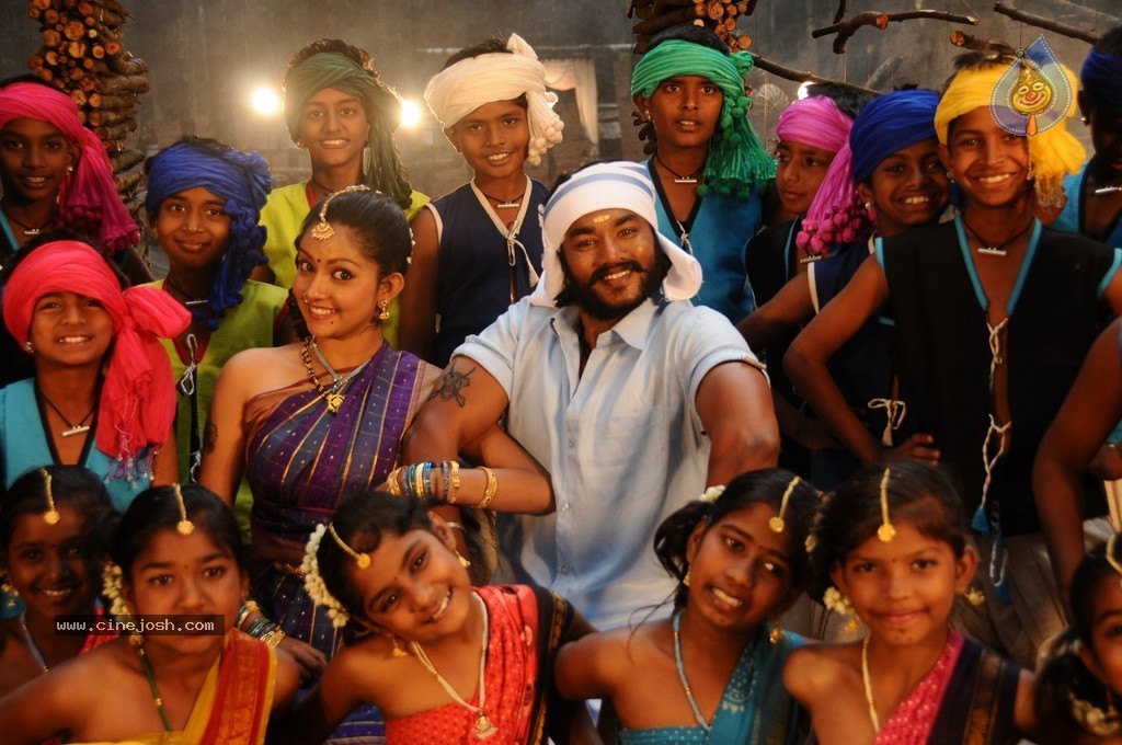 Mosakkutty Tamil Movie Stills - 12 / 27 photos