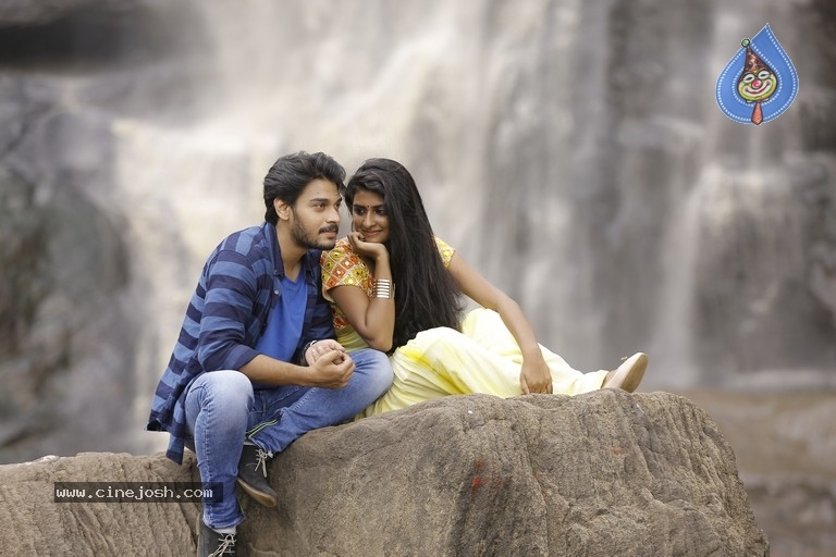 Mouname Ishtam Movie Stills - 9 / 18 photos