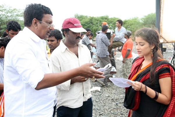 Mounaragam Working Stills - 14 / 19 photos