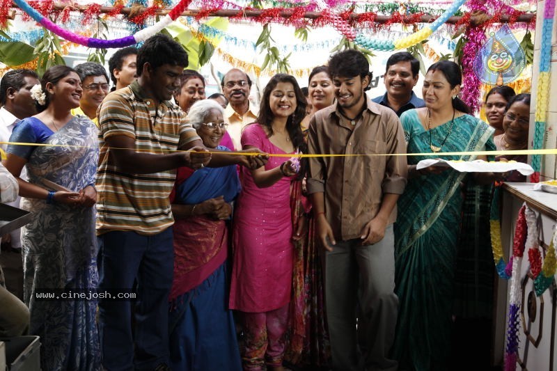 Mounaragam Movie Stills - 15 / 15 photos