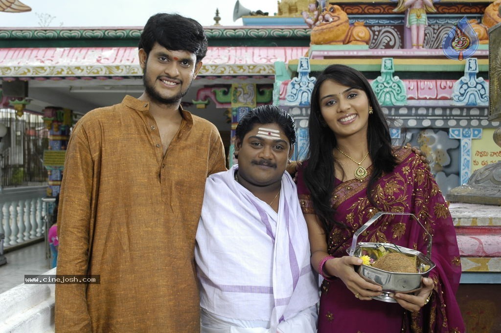 Mr. Lavangam Movie New Stills - 4 / 27 photos