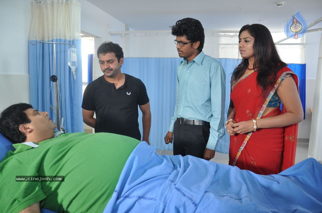 Mr. Manmadha Movie New Stills - 5 / 65 photos