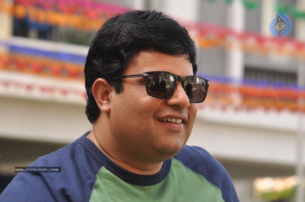 Mr. Manmadha Movie New Stills - 36 / 65 photos