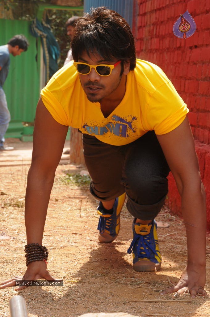Mr. Nokia Movie Gallery - 22 / 32 photos