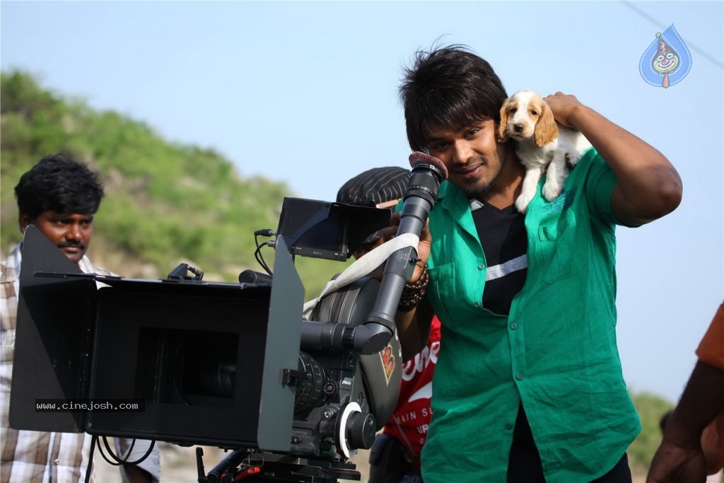 Mr. Nokia Movie Hot Stills - 9 / 89 photos