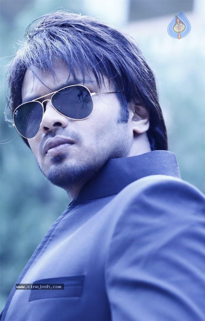 Mr. Nokia Movie Hot Stills - 27 / 89 photos