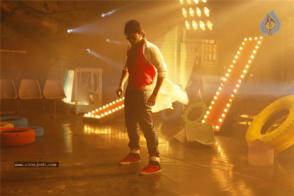 Mr. Nokia Movie Hot Stills - 60 / 89 photos