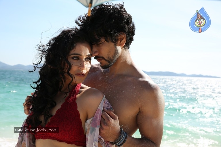 Mr Chandramouli Movie Latest Stills - 12 / 39 photos