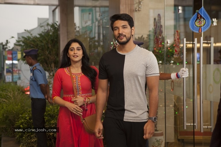 Mr Chandramouli Movie Latest Stills - 24 / 39 photos