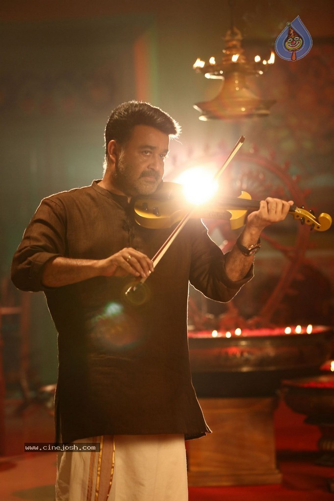 Mr Fraud Malayalam Movie Stills - 23 / 88 photos
